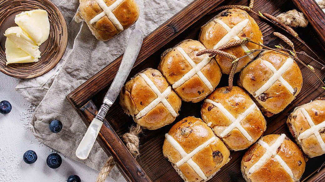 8 Creative  Hot Cross Buns  To Bake This Easter The 