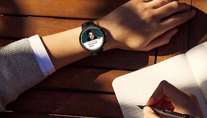 10 Easy Smartwatches Every Busy Woman Needs - The Singapore Women's Weekly