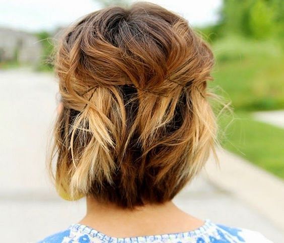 30 Easy Half Up Hairstyles That Ll Only Take Minutes To Achieve The Singapore Women S Weekly