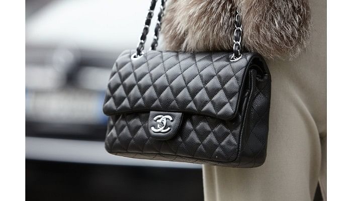 Do all Chanel handbags contain leather? - Quora