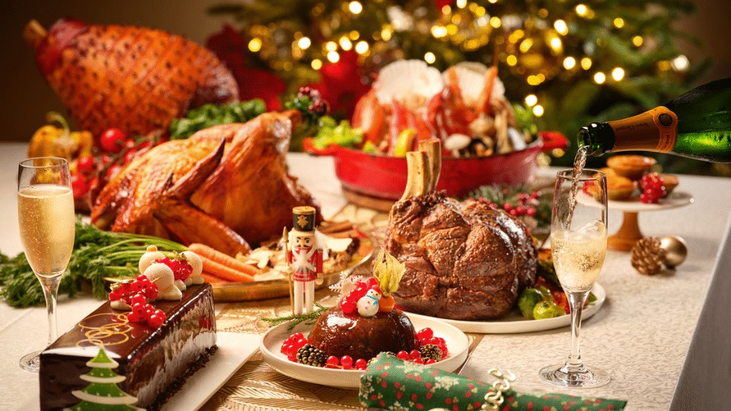 Votre repas de Noël ! 27-Family-Christmas-Buffet-Feasts-In-Singapore-For-Every-Budget