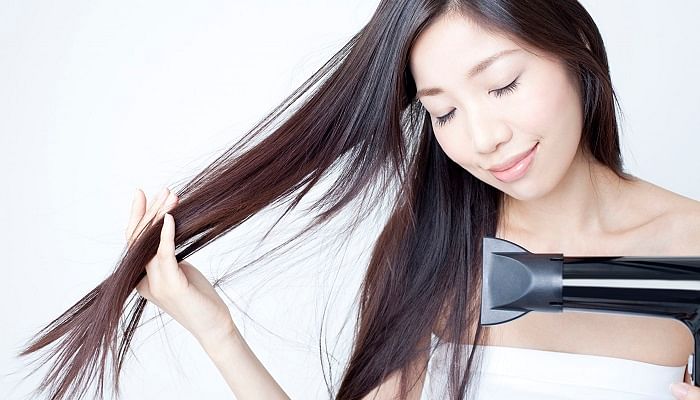 The Dos And Don'ts Of Blow-Drying Your Hair - The Singapore Women's Weekly