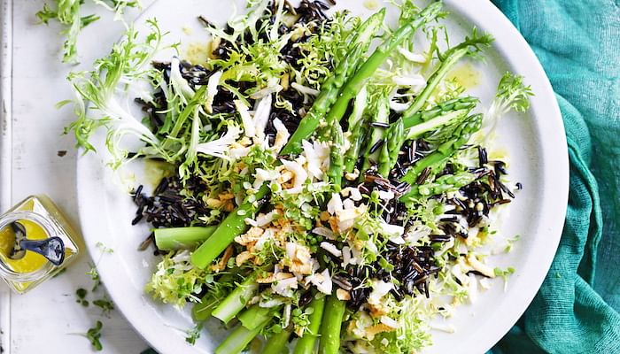 5 Superfood Salads For Weight Loss - The Singapore Women's Weekly