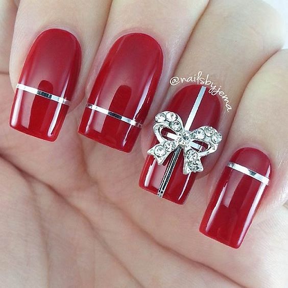 Wrapped Gifts, 10 Holiday-Inspired Nail Looks That Take Seconds to Create -  (Page 8)