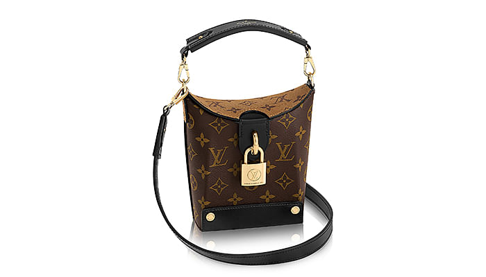 Louis Vuitton Monogram Bag - 1,629 For Sale on 1stDibs  louis vuitton  monogram canvas price, lv monogram bag, monogram lv