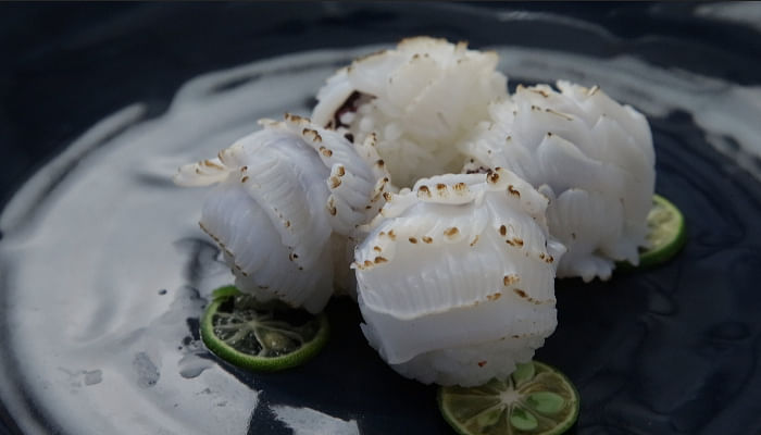 Squid & Shiso Sushi Rice Balls - The Singapore Women's Weekly