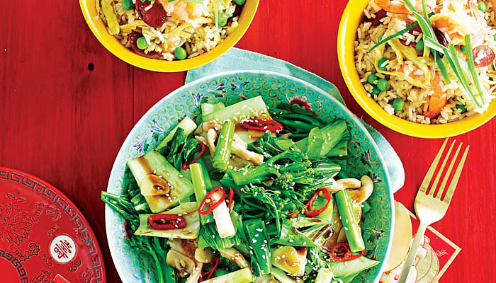 Stir Fried Mixed Greens In Oyster Sauce The Singapore Womens Weekly