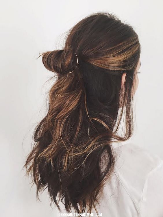 9 Simple, Everyday Half Up, Half Down Hairstyles - The Singapore