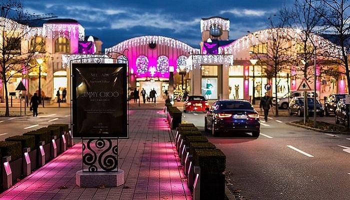 The 10 Best Designer Fashion Outlets Around the World – StyleCaster