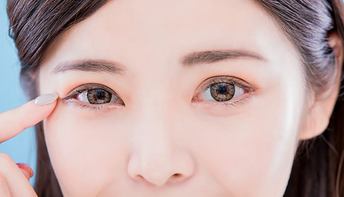 Say Goodbye To Tired, Puffy Eyes With This Eye Serum That Helps To ...