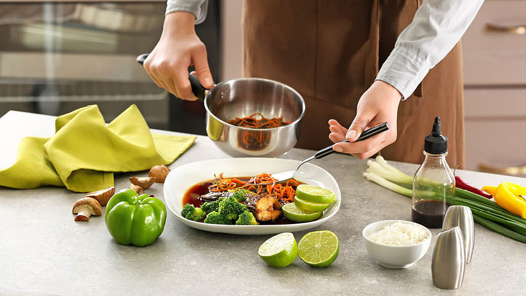 https://media.womensweekly.com.sg/public/2020/09/Sauces-and-Condiments-for-Asian-Cooking-featured-image.jpg
