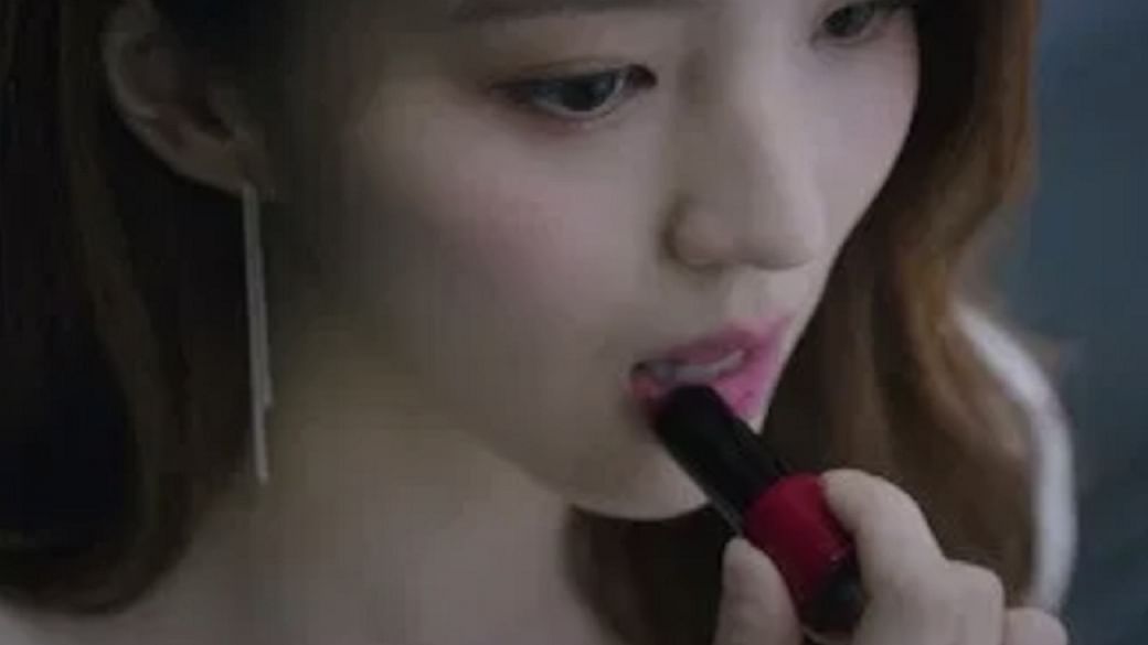 Han So Hee Makeup Looks