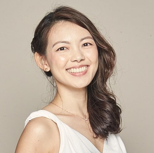 Estelle Low - Editor, The Singapore Women's Weekly (@estellelow)