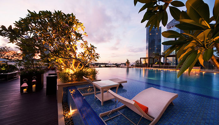 5 Singapore Hotels With Rooftop Pools Your Kids Will Love - The