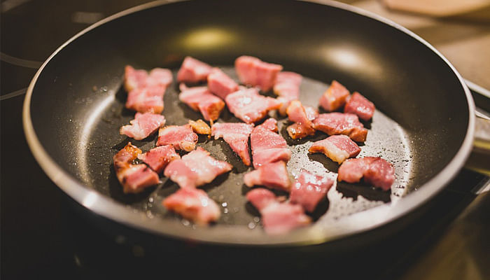 5 Unhealthy Cooking Mistakes We Make With Bacon_3