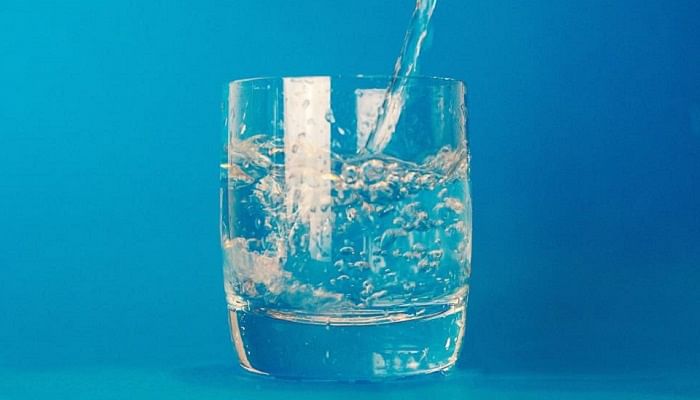 12 Ways Drinking Warm Water Can Heal Your Body