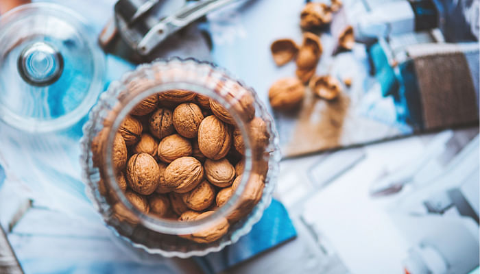 whole nuts walnuts