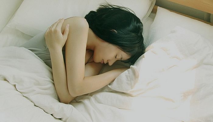 This Is Why Sleeping On Your Back Is The Best For Your Health
