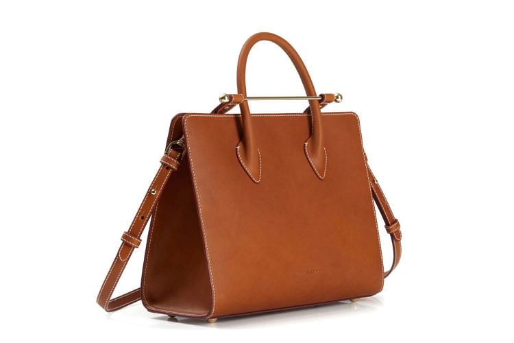 Meghan markle hotsell brown tote